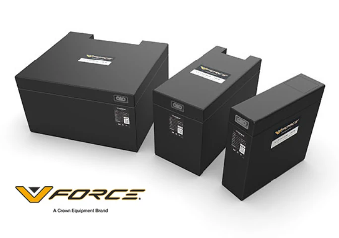 V-Force Lithium-Ion -akku asennettuna Crown ESR -työntömastotrukkiin